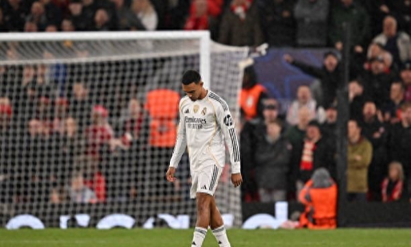 欧冠联赛阶段, 利物浦主场对阵皇家马德里